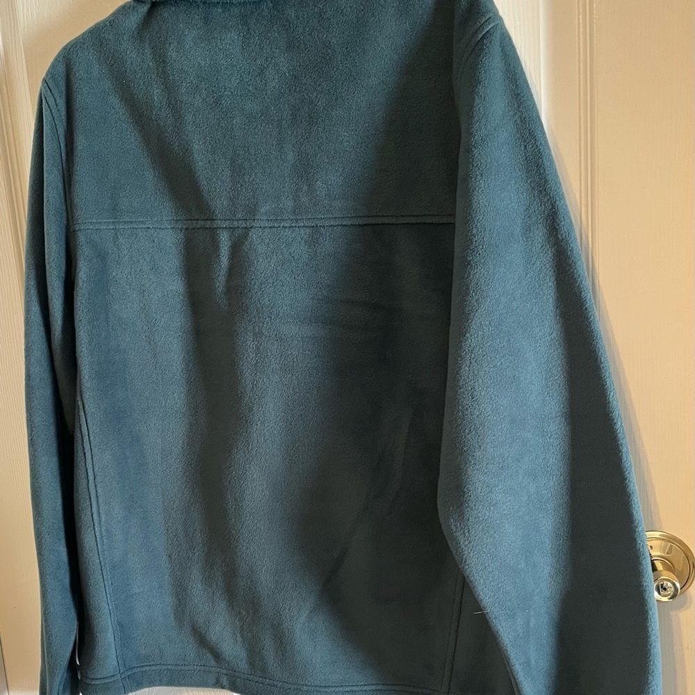 Columbia green fleece jacket for men size Medium
EUC
No visible flaws - Picture 7 of 8